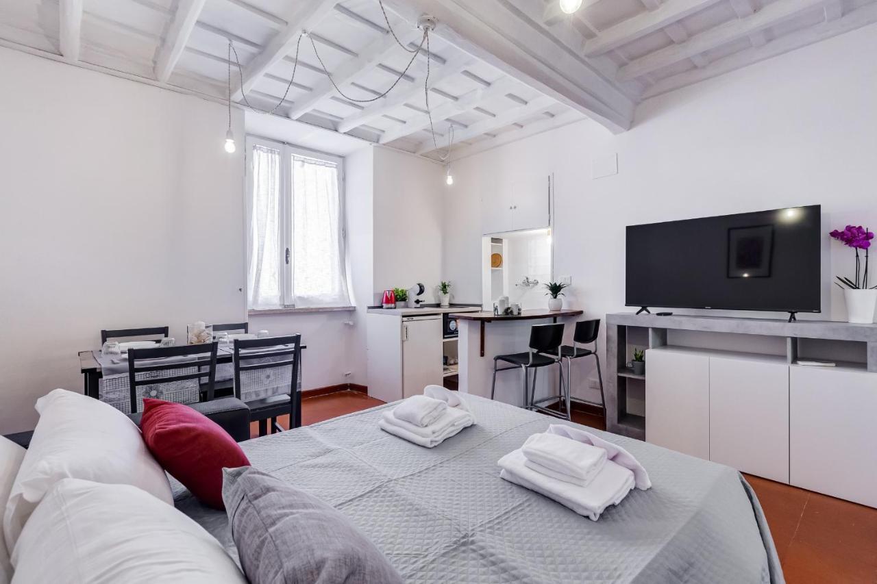 Pigna Suite Рим Екстер'єр фото