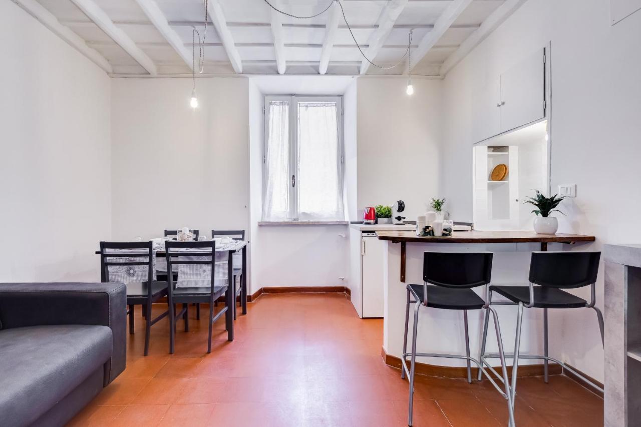 Pigna Suite Рим Екстер'єр фото