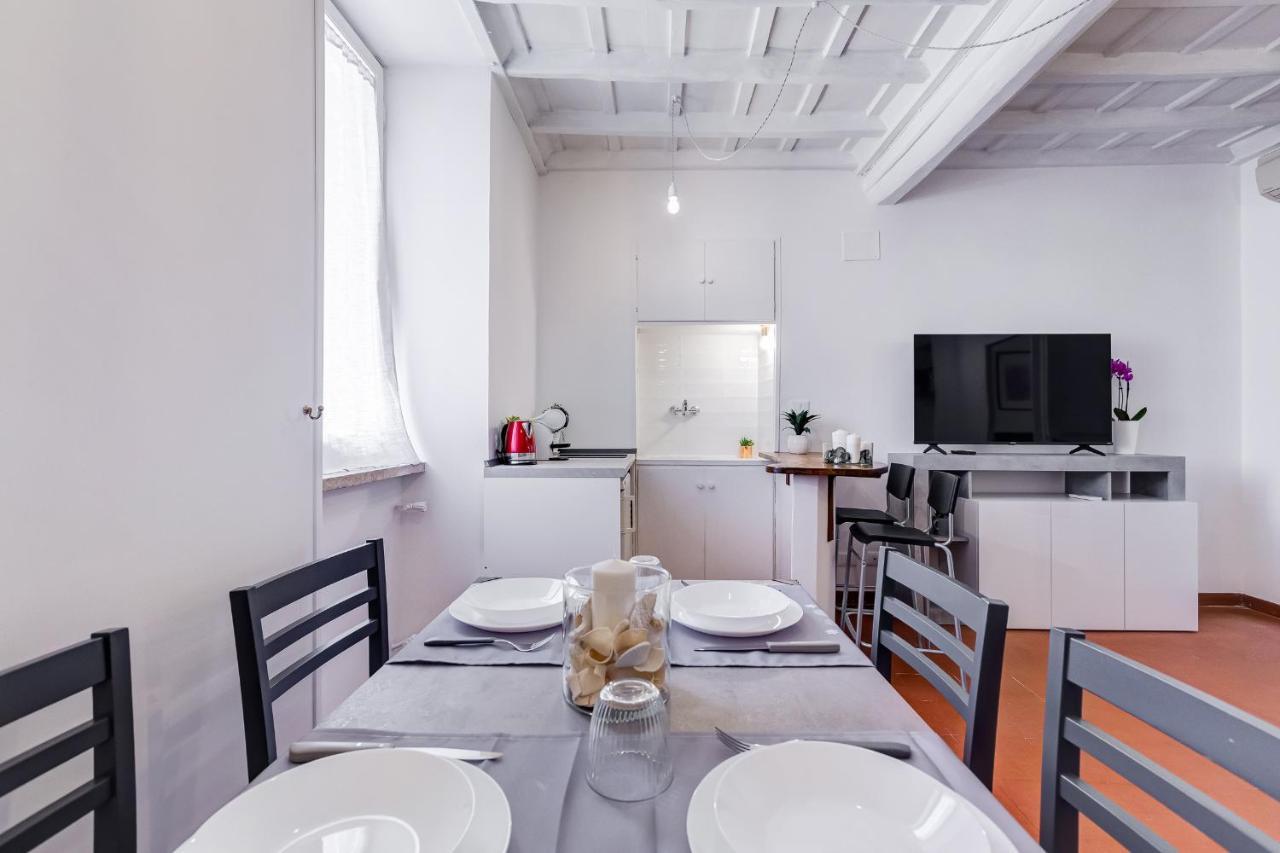 Pigna Suite Рим Екстер'єр фото